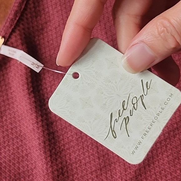 Nwt! Free People "A Little Unruly" Top - Picture 9 of 9